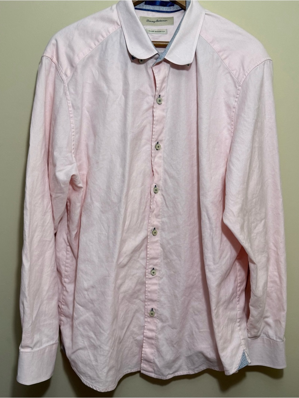 Tommy Bahama Light Pink Long-Sleeve Button-Up Shirt 100% Cotton Worn Once